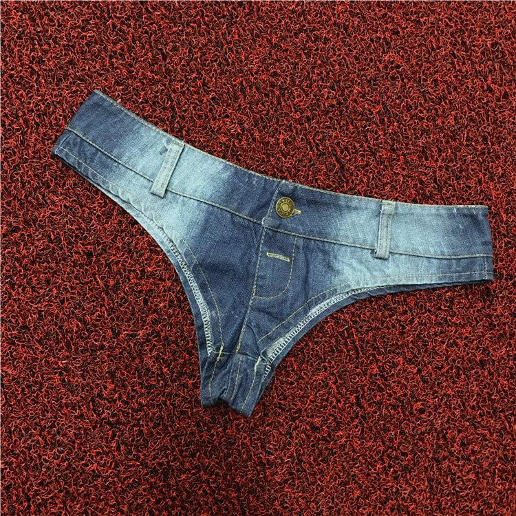 4. Mini-Short "Liberté Denim"