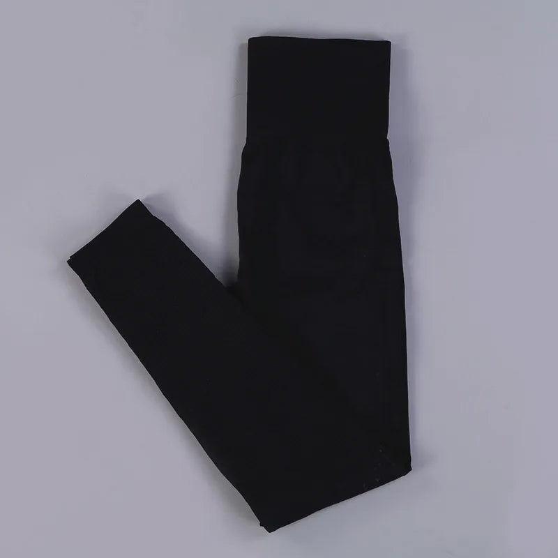9.. Yoga Pants Sport (Contrast)