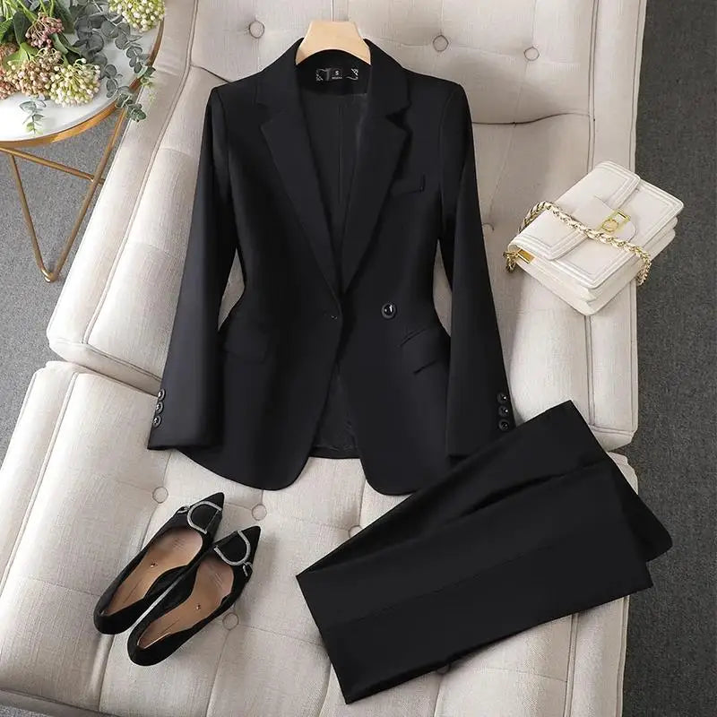 Costume Business Chic