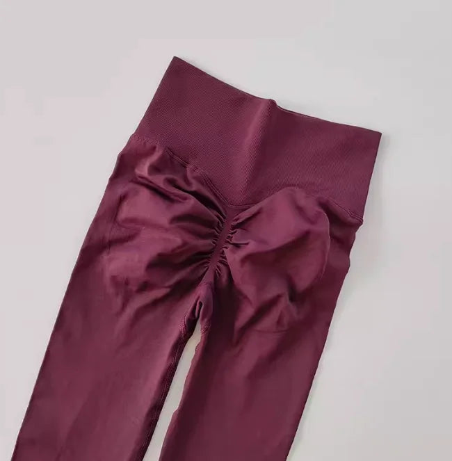 6.. L'Essentiel Velours