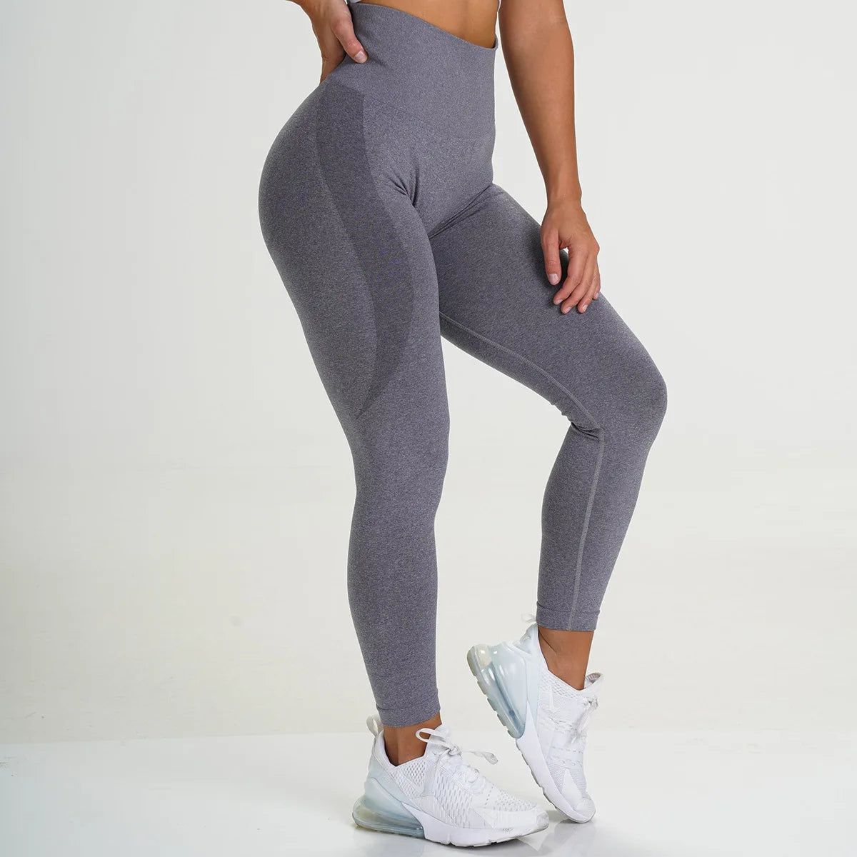 20.. Seamless Sport Yoga Sun