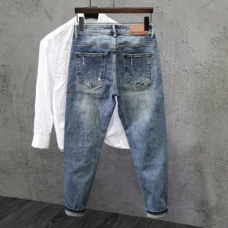 "Essentiel" Slim-Fit