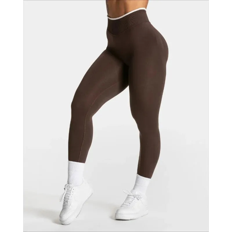 15.. Fitness Women Sport Royal