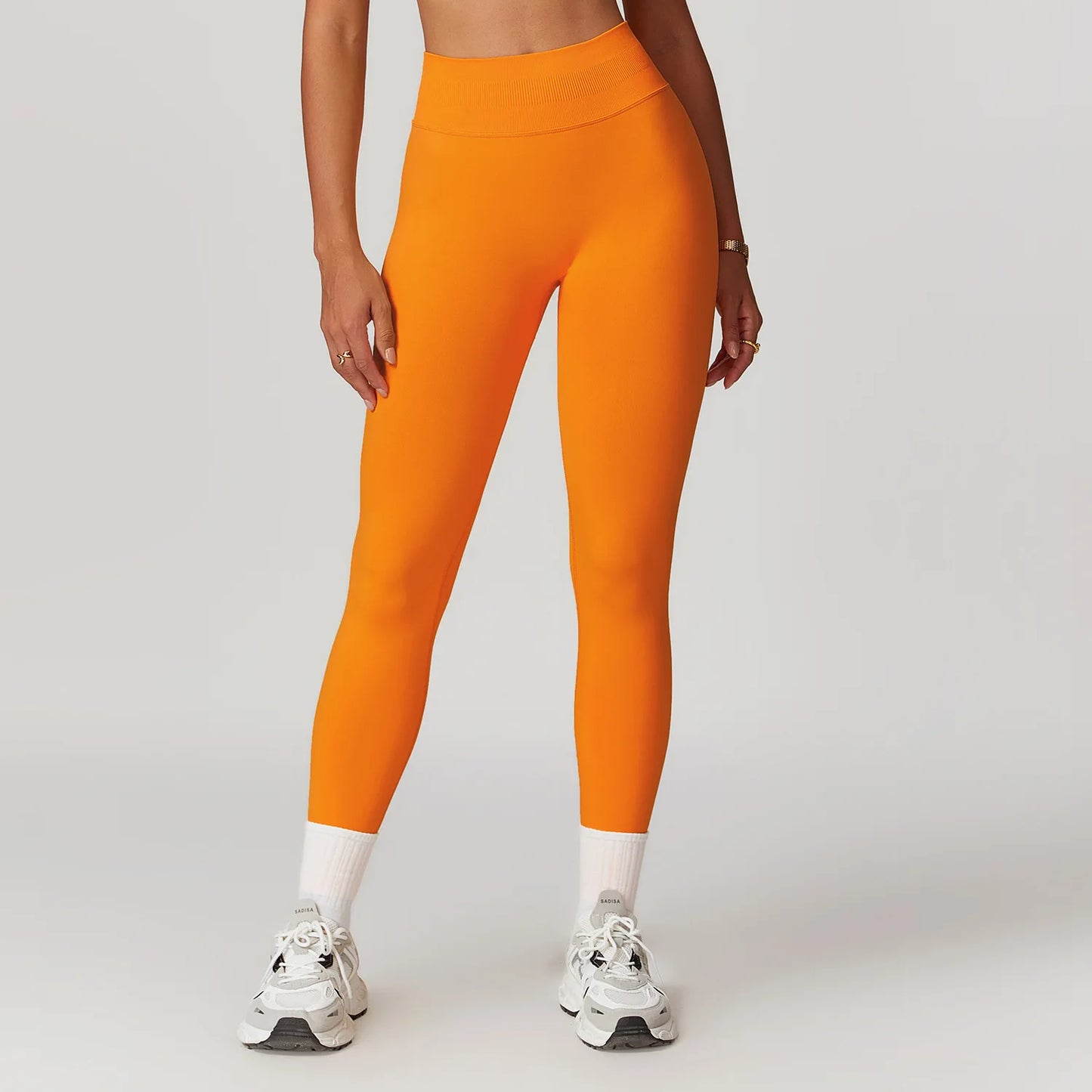 19.. Women's Seamless Sport Pearl