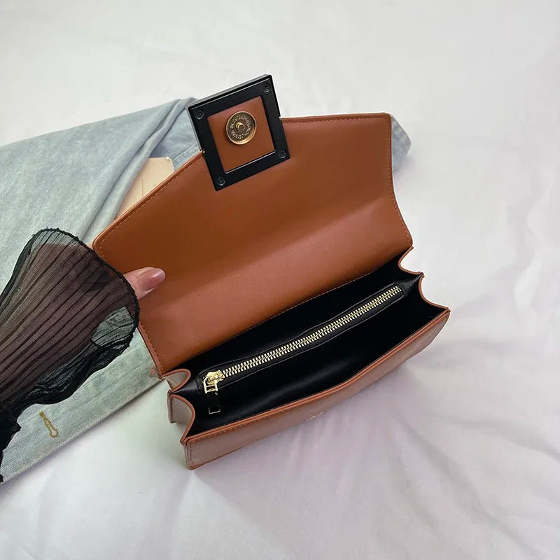 Sac à main classique à carreaux