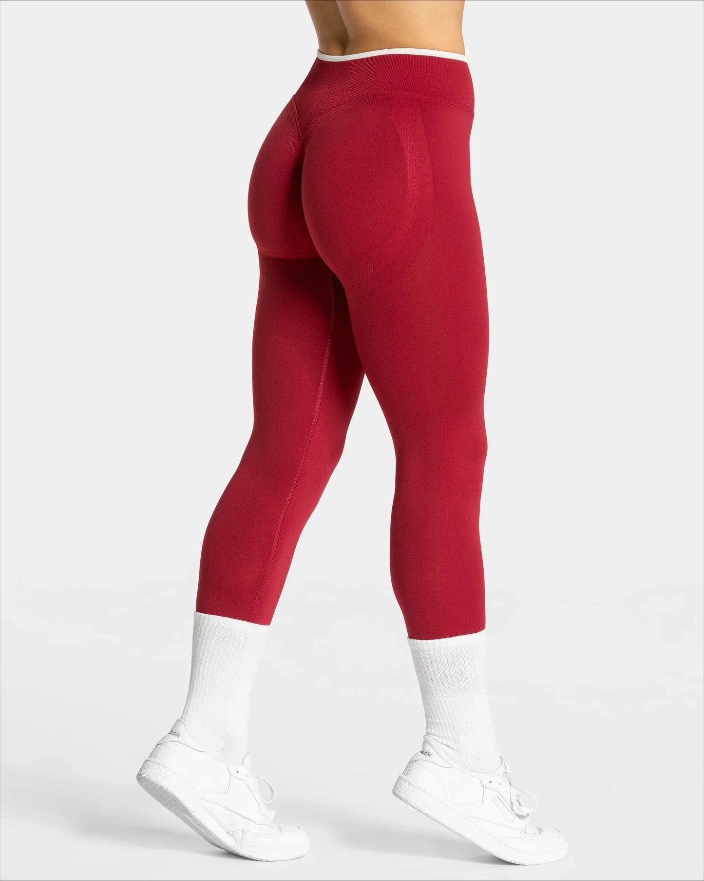 15.. Fitness Women Sport Royal