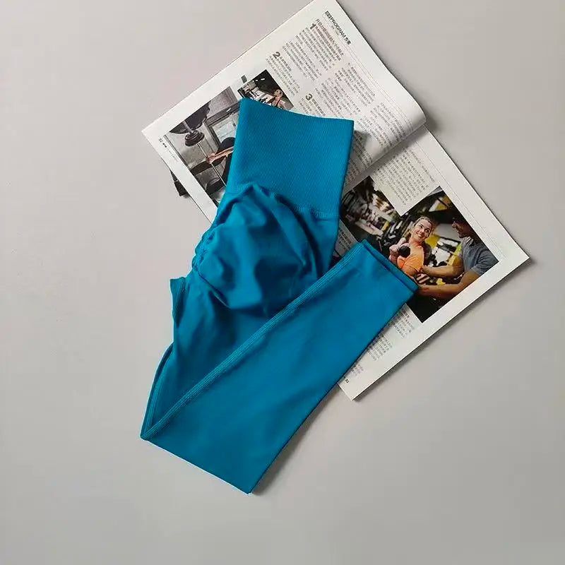 16.. Sport Seamless Mint