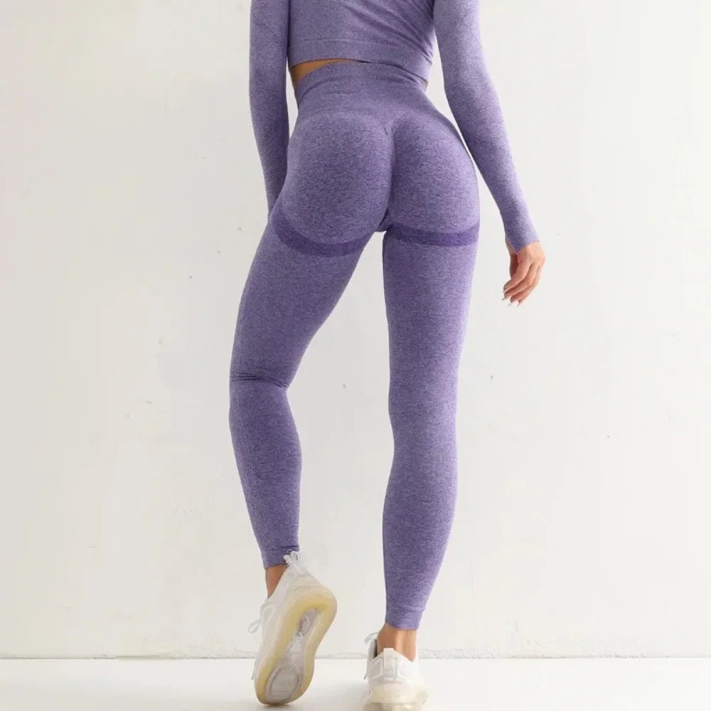 11.. Seamless Fitness Candy