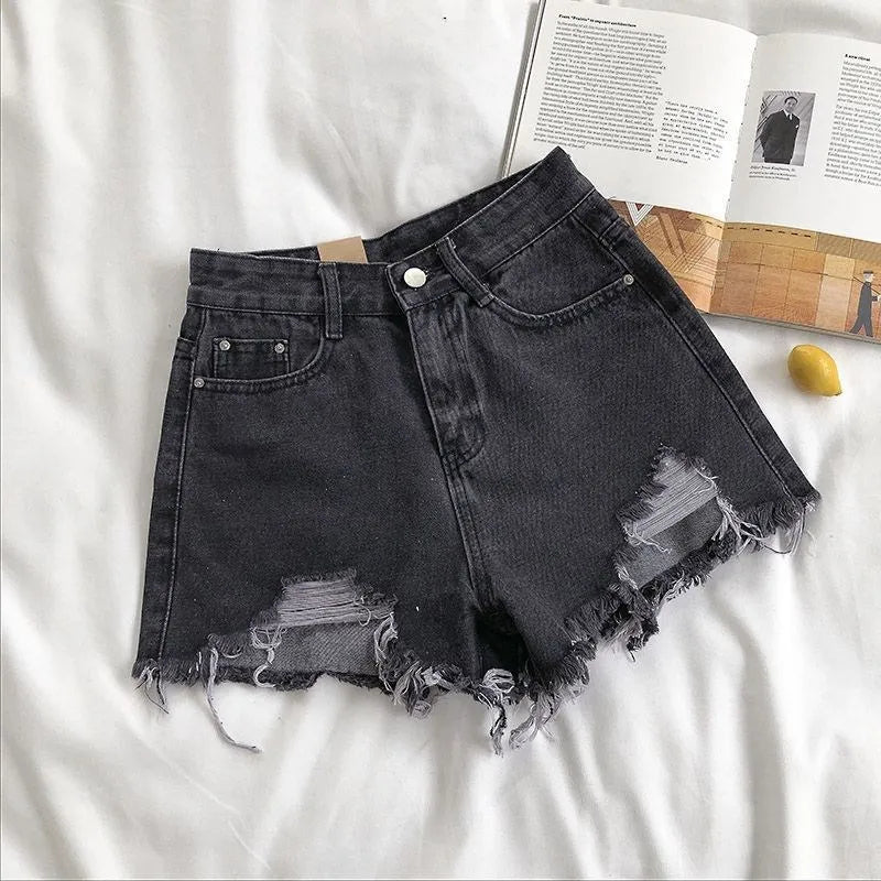 16 a Bermuda "Fashion Distressed"