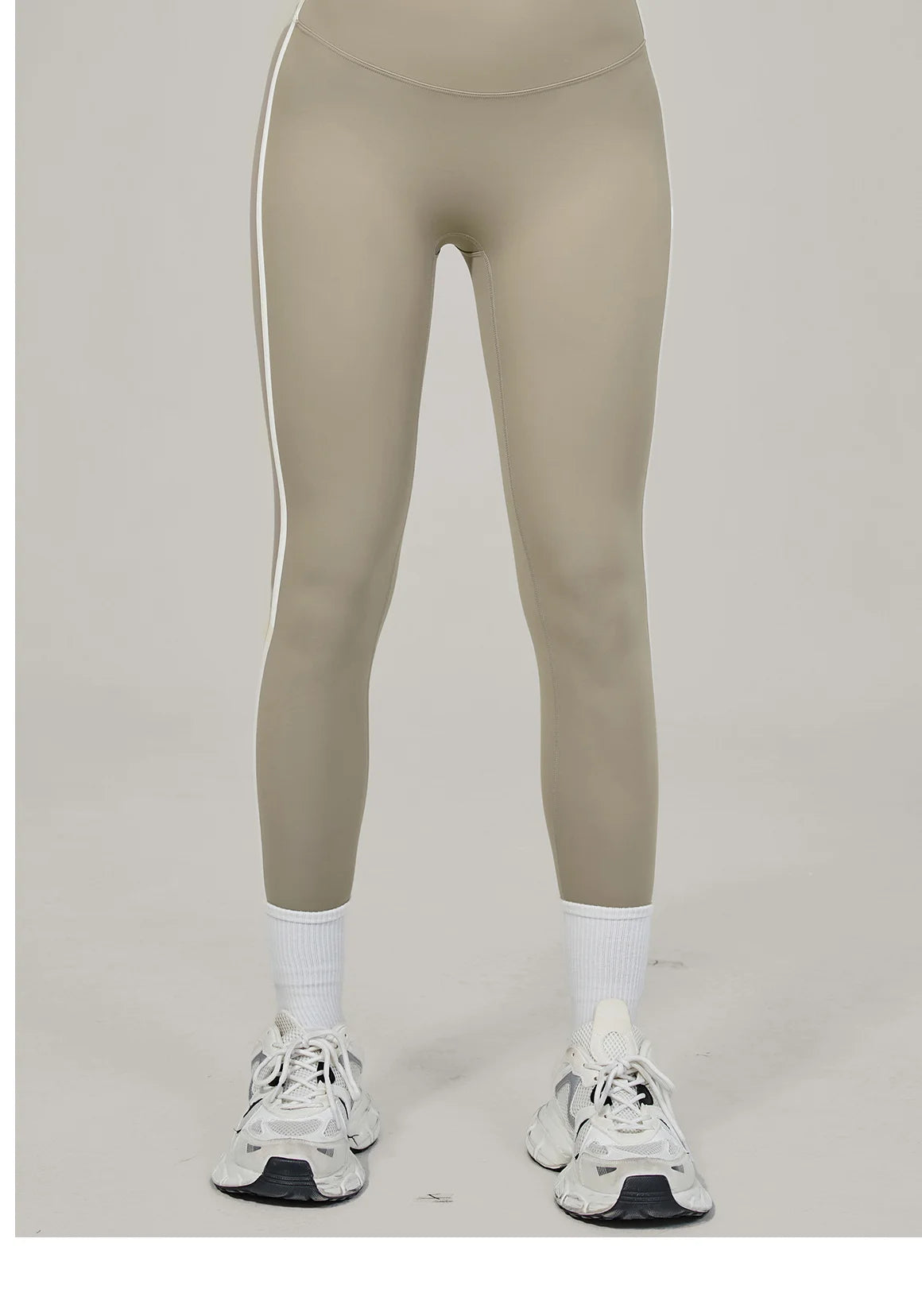 11. Legging Intemporel Chic