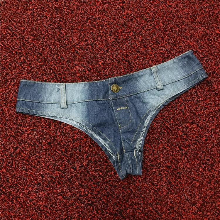 4. Mini-Short "Liberté Denim"