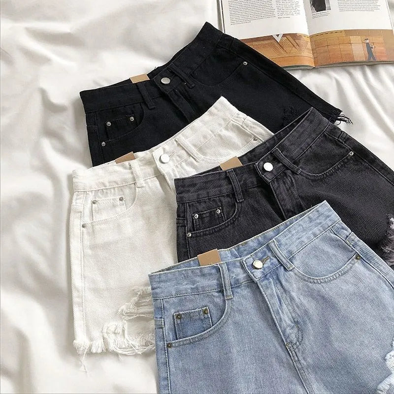 16 a Bermuda "Fashion Distressed"