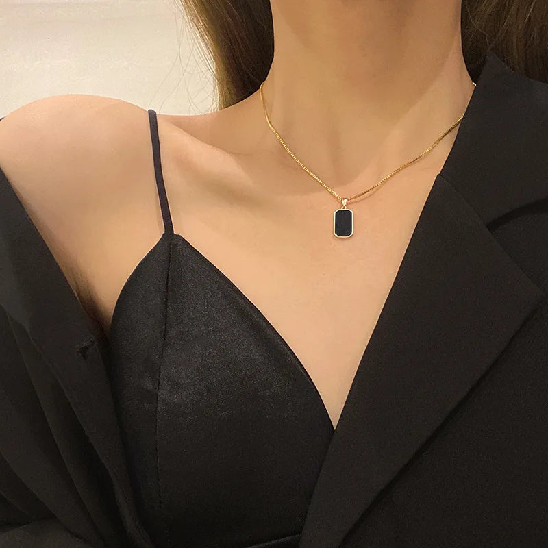 Collier "ÉMAIL NOIR"