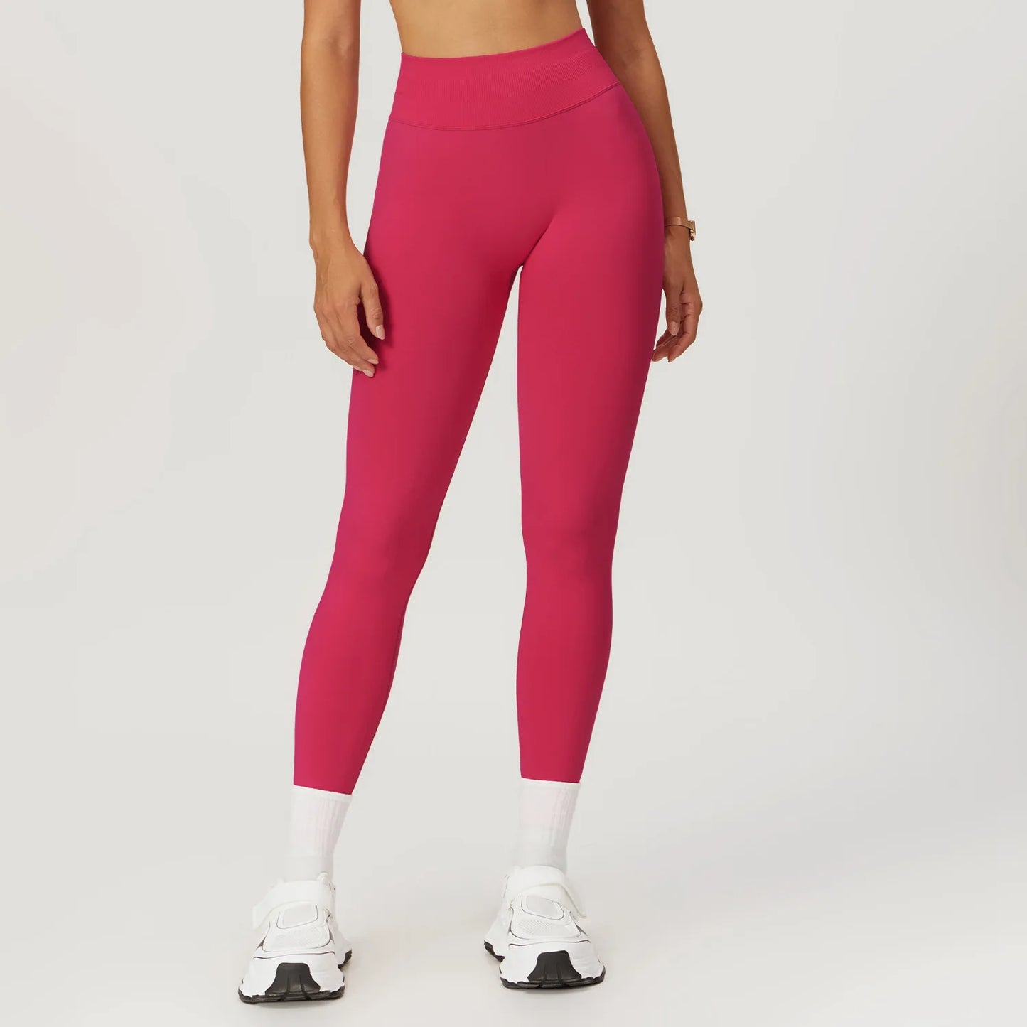 19.. Women's Seamless Sport Pearl