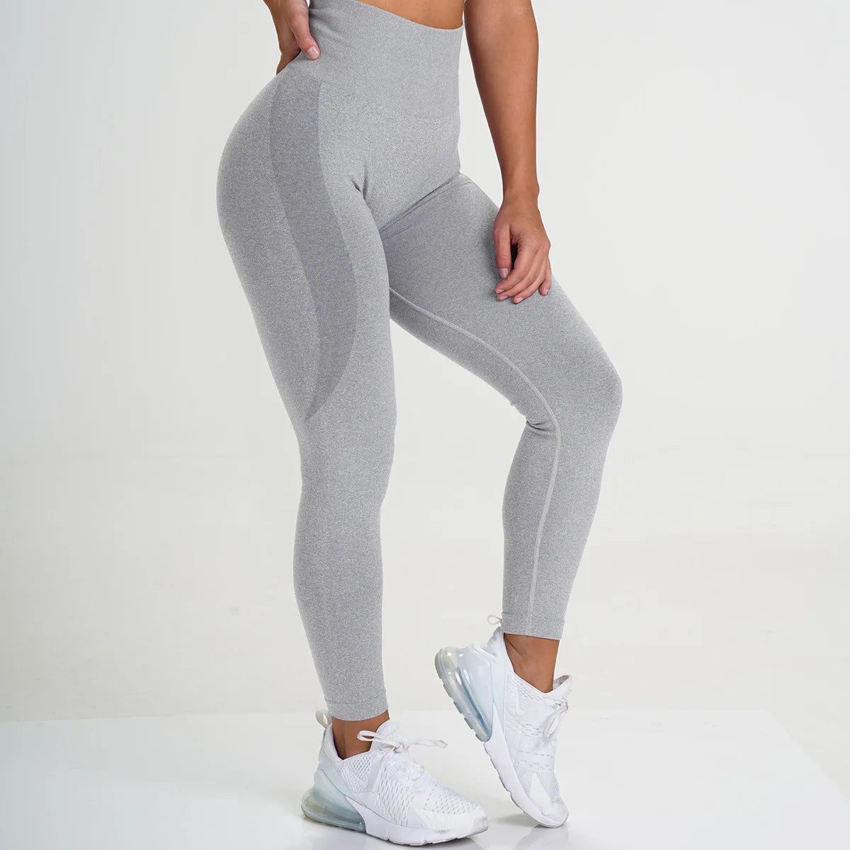 20.. Seamless Sport Yoga Sun