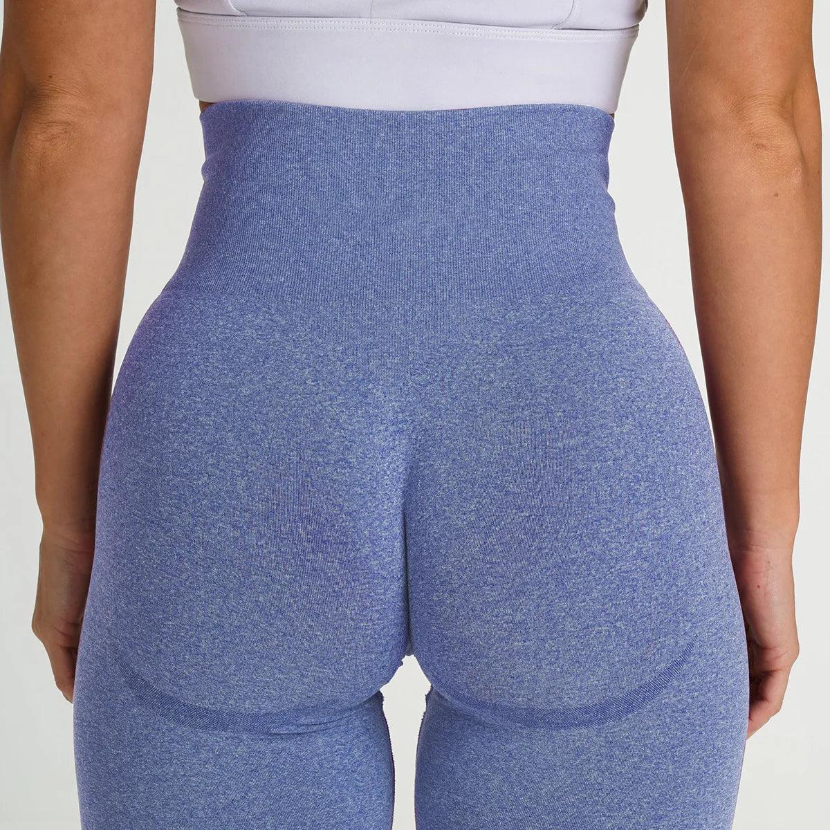 20.. Seamless Sport Yoga Sun