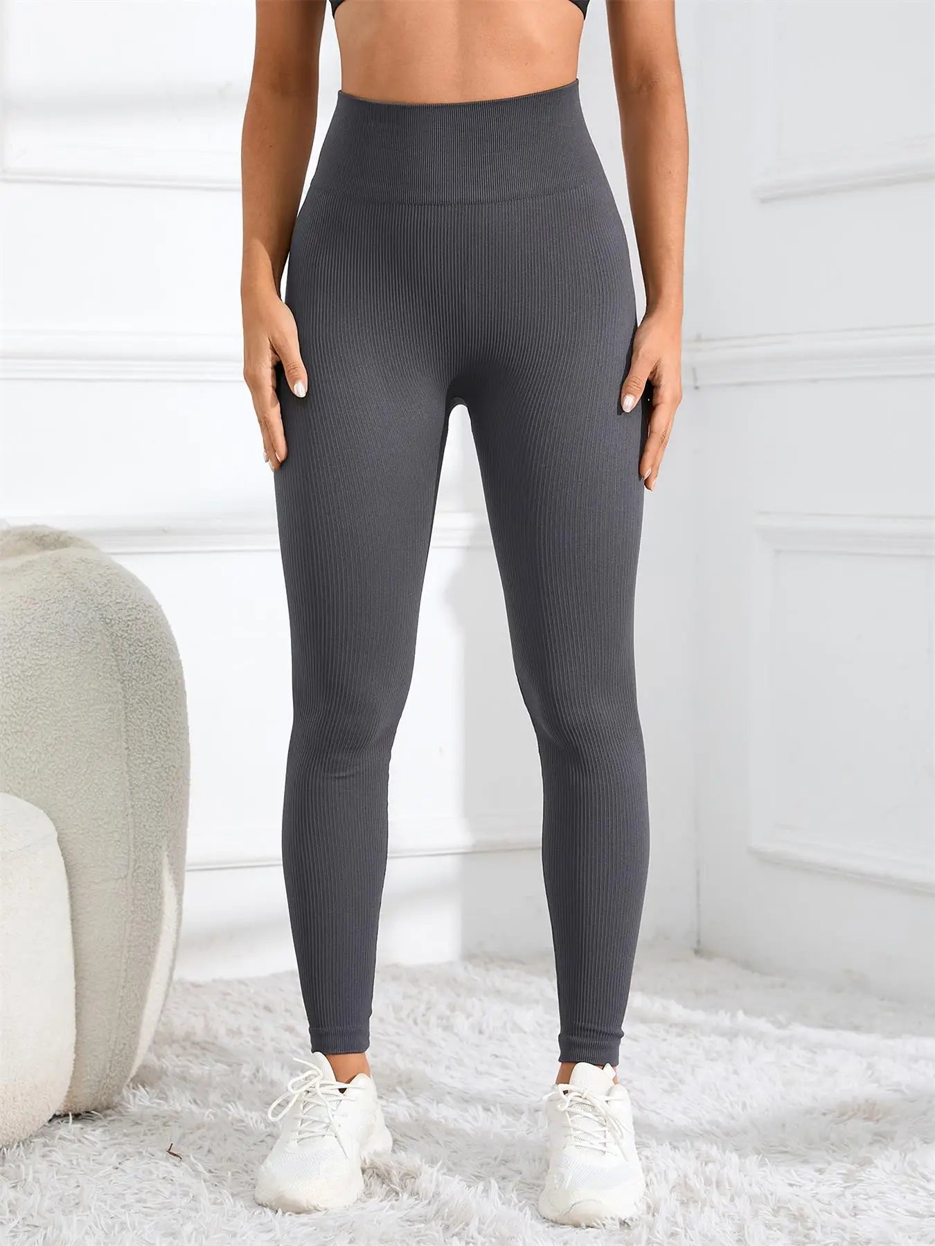 17. Pantalon "Flare" Signature