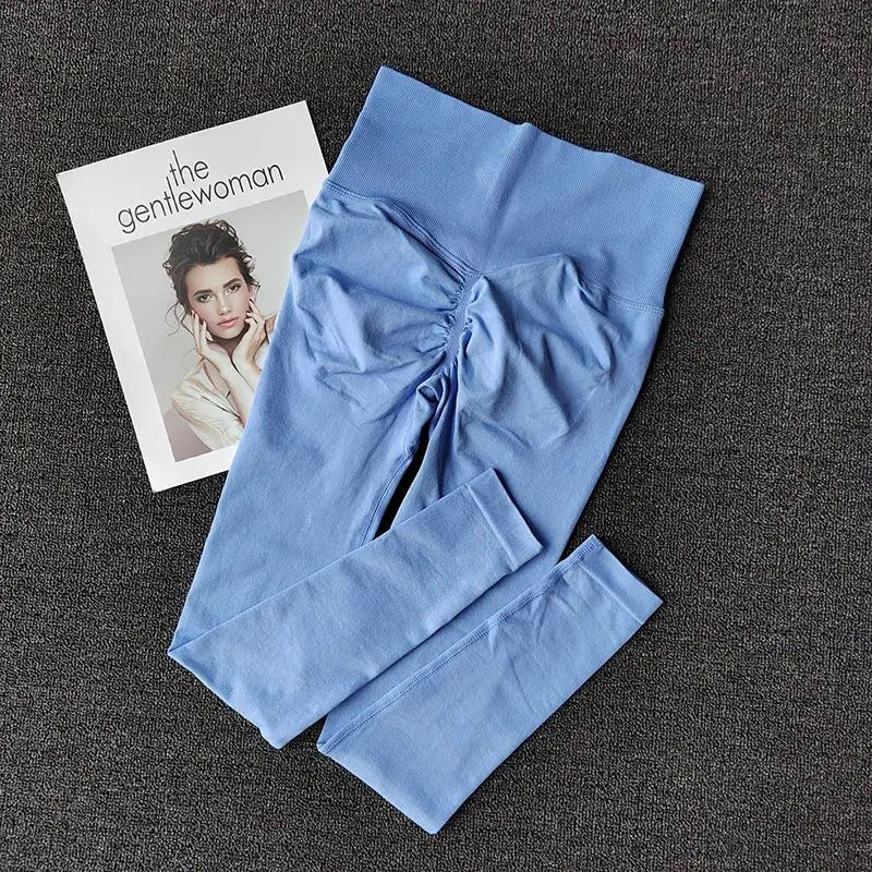 6.. L'Essentiel Velours