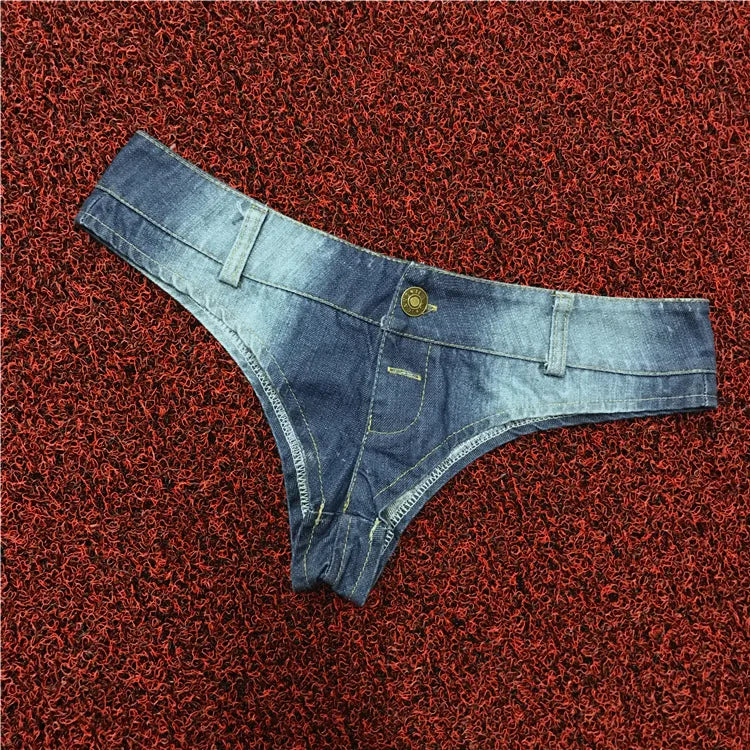 4. Mini-Short "Liberté Denim"