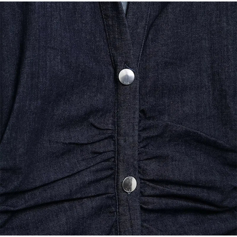 5 a Robe Denim "Élégance Boutonnée"