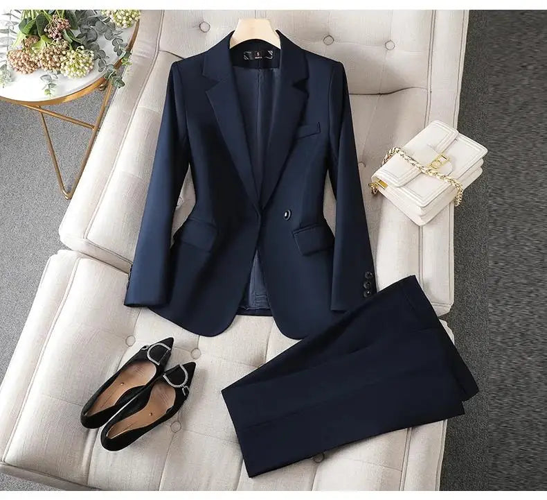 Costume Business Chic