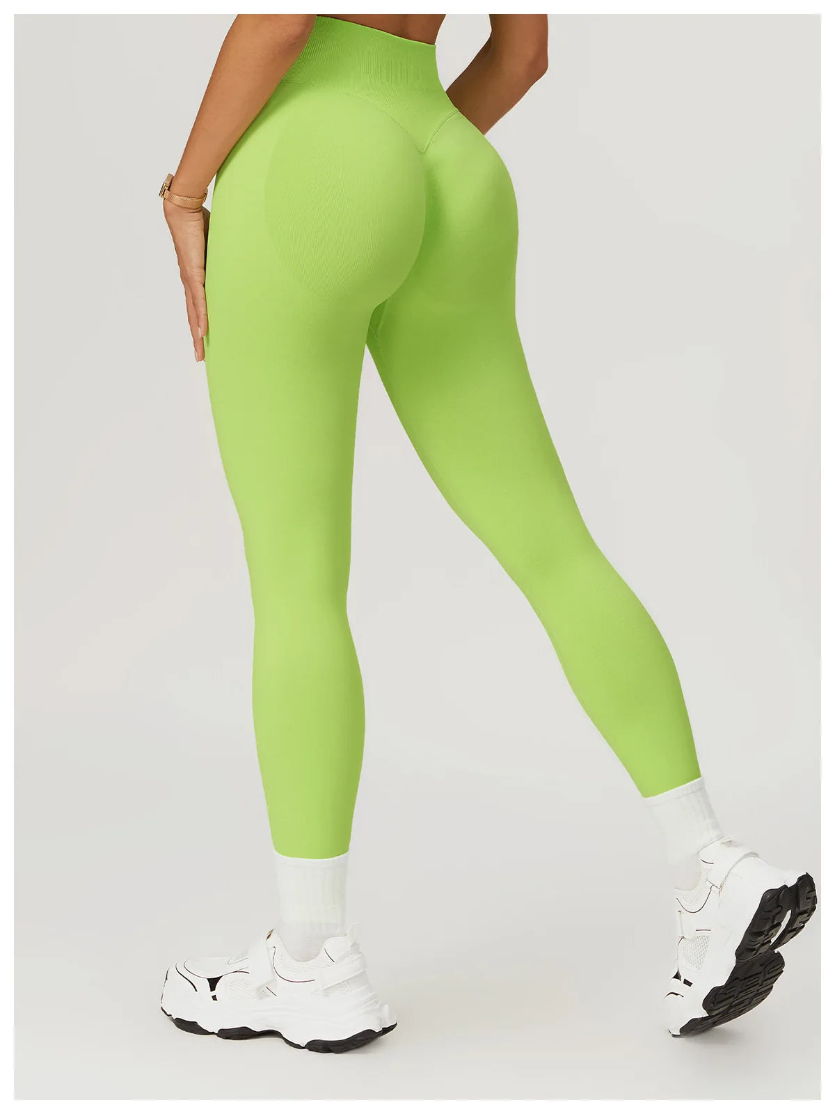 19.. Women's Seamless Sport Pearl