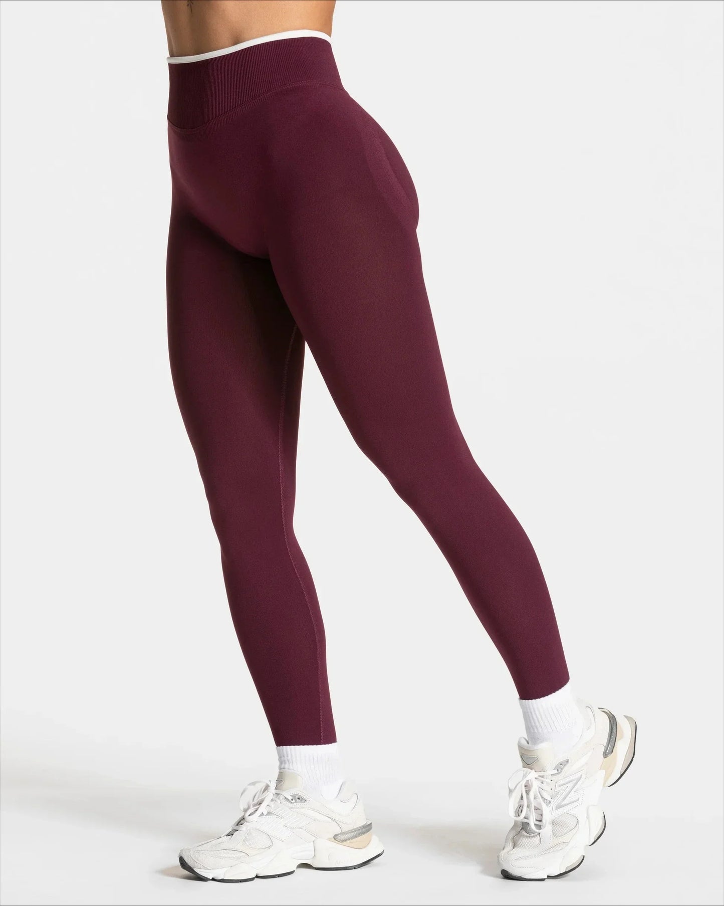 15.. Fitness Women Sport Royal