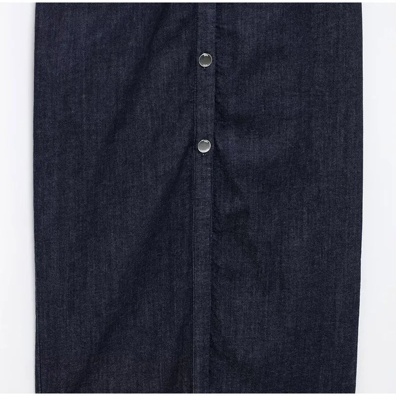 5 a Robe Denim "Élégance Boutonnée"