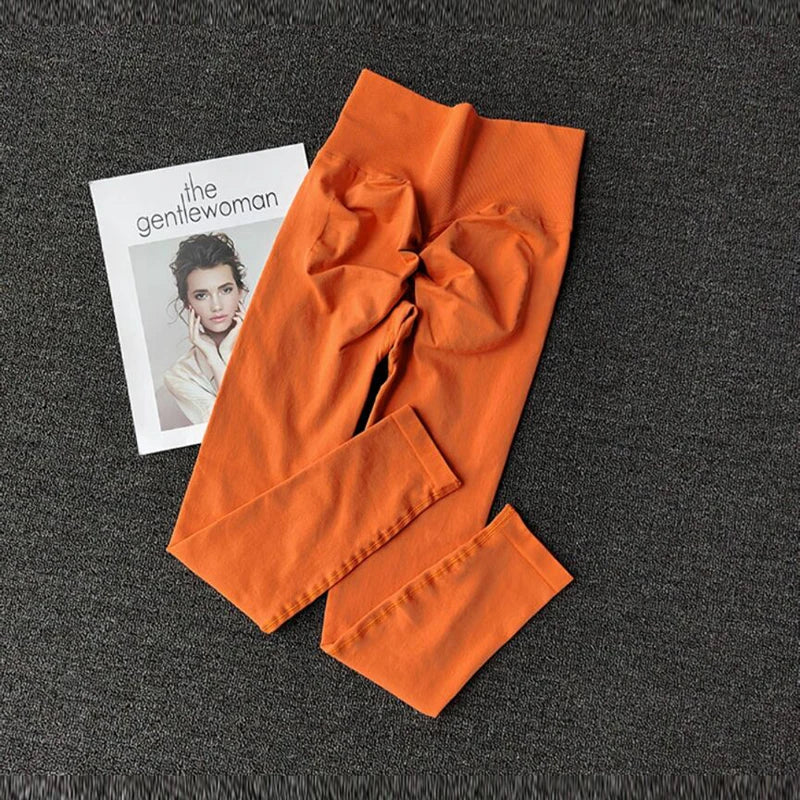 6.. L'Essentiel Velours