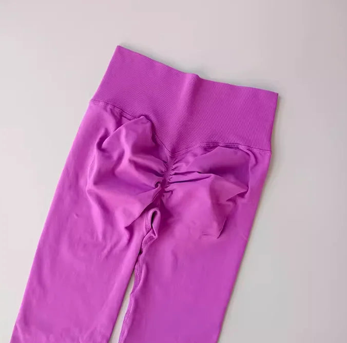6.. L'Essentiel Velours