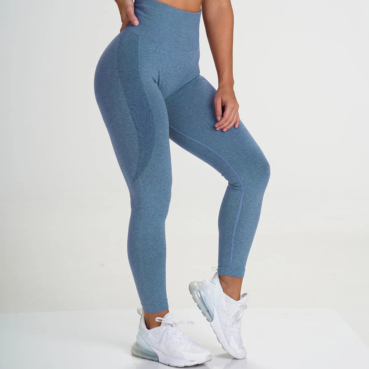20.. Seamless Sport Yoga Sun