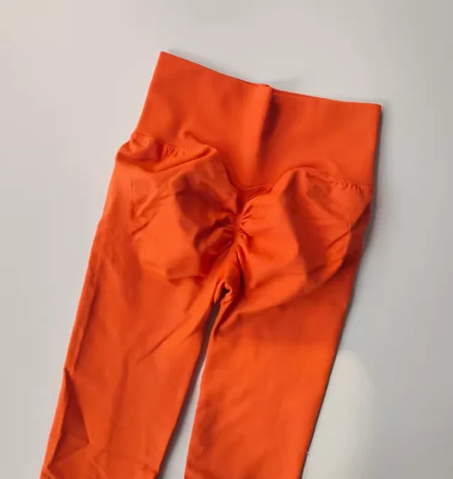 6.. L'Essentiel Velours